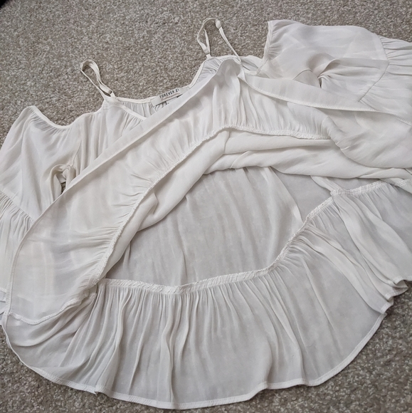 (2/$25) Forever 21 cold shoulder bell sleeve flowy cami top white - Picture 10 of 14
